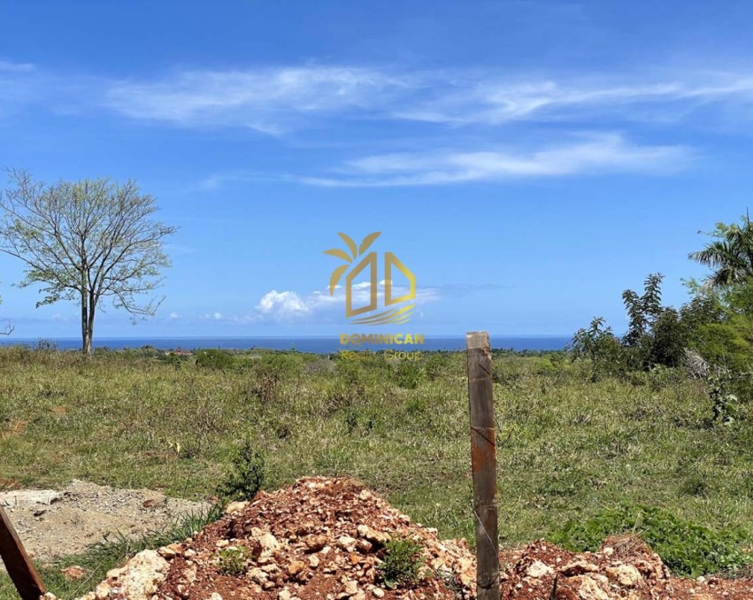 Building lot with ocean view in Cabarete
